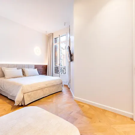 Luxurious Eiffel Tower Flandrin Muette Ac Apartamento